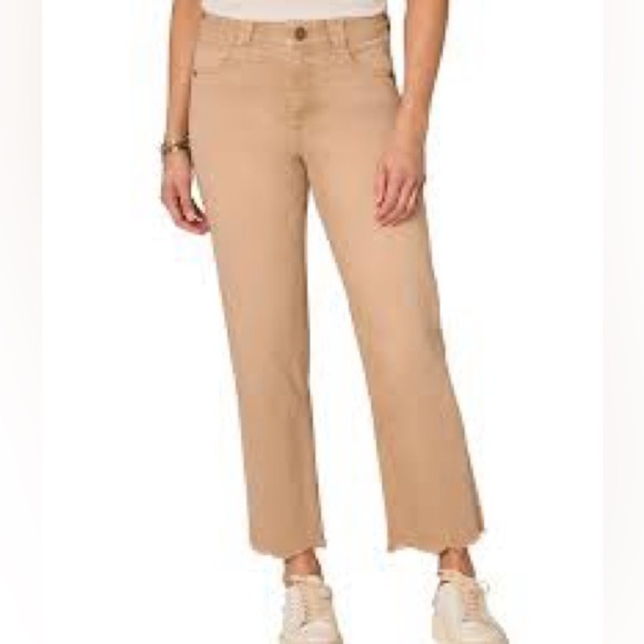 Democracy Denim - Democracy
Petite AbSolution High-Rise Round Up Destroyed Scalloped-Hem Boyfriend